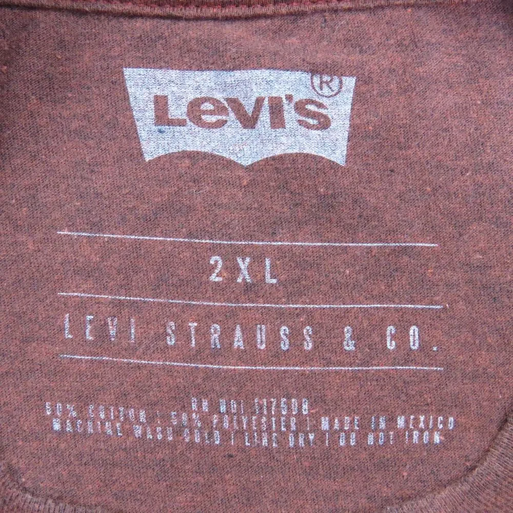 Levis levi red